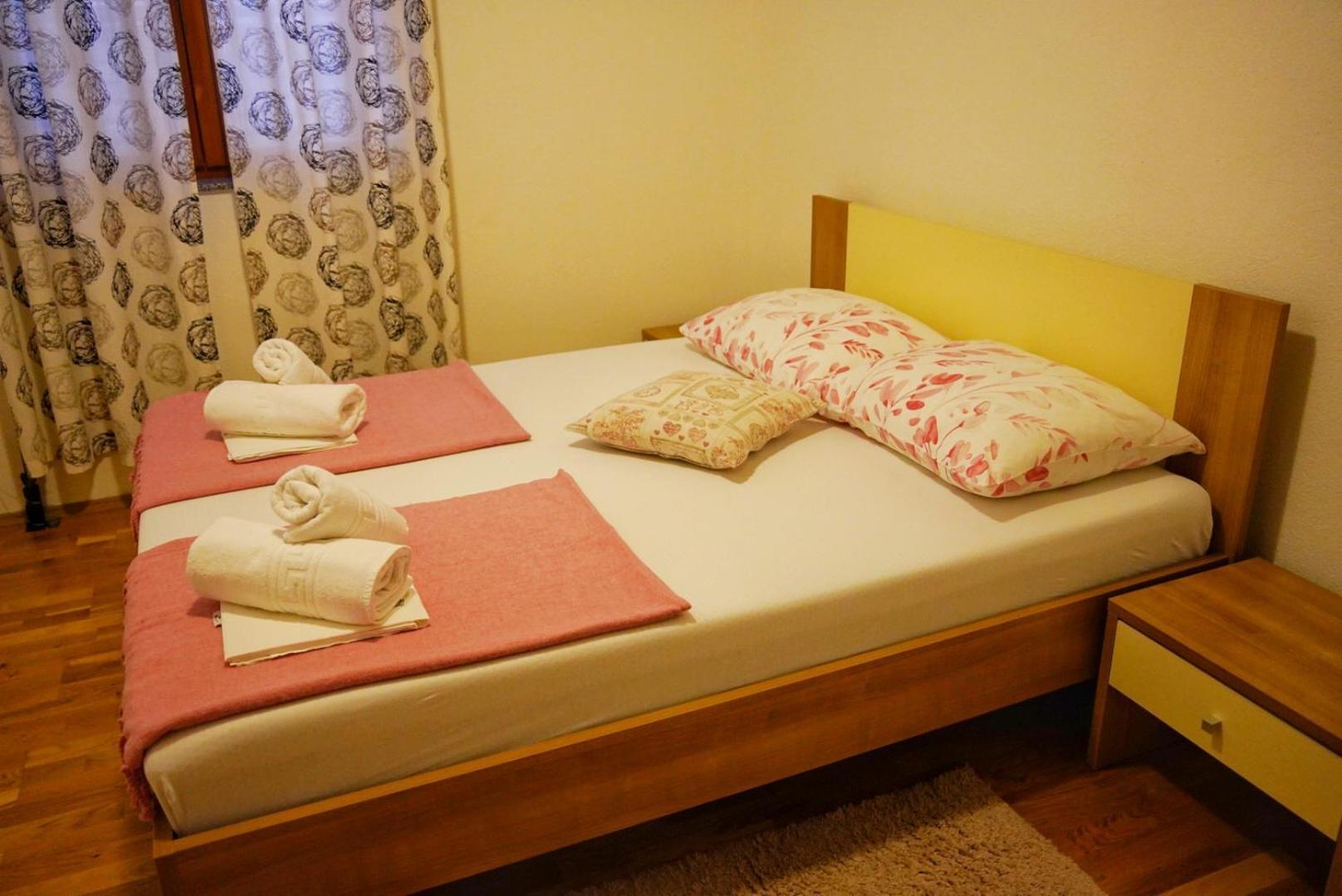 Apartament Jukic Sveti Filip i Jakov Exterior foto