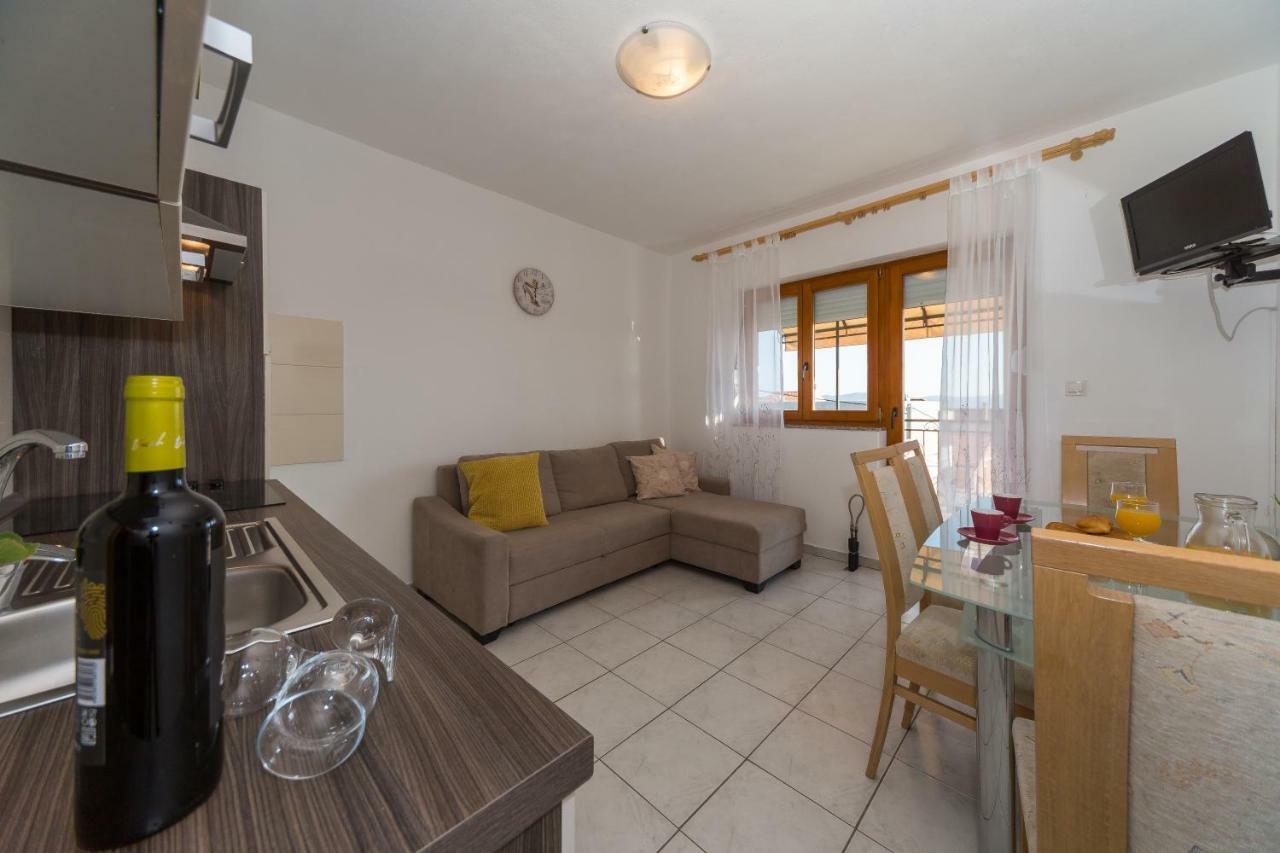 Apartament Jukic Sveti Filip i Jakov Exterior foto